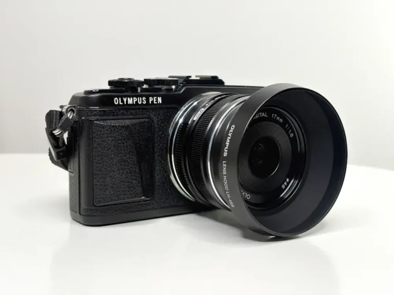 Olympus PEN Lite E-PL7 and 17mm f/1.8 Review: The Compact Combo That Won Me Over in 2025